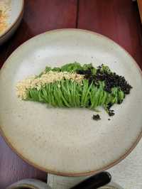 🍵 Mi Xun Teahouse: Serenity and Sustainability in Chengdu