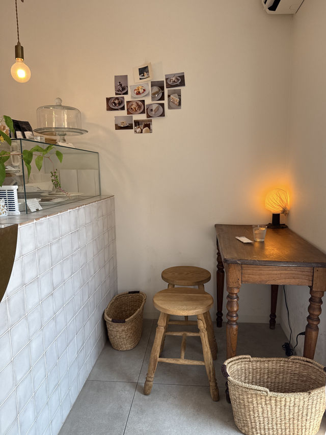 🐾 A Day of Café Hopping & Shopping in Yanaka 🐾 A Day of Café Hopping & Shopping in Yanaka