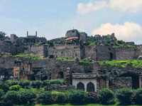 Qutb Shahi Tombs – Timeless Elegance of Hyderabad’s Royal Legacy 🕌