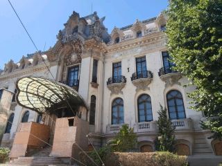 Ready for a journey from Romania to sun-drenched Spain? 🚀 Here are the best stops from Port Macquarie to Ronda—with cultural gems, sultry beaches, and wild nature all packed in! Top highlights: soaking at Therme Bucuresti, epic views at El Chorro, and ancient marvels in Córdoba and Ronda. This itinerary is pure adventure-meets-relaxation.

🔥 Must-Visit Spots:
Therme Bucuresti, Balotesti (Calea Bucureşti 1K, 077015, Romania) — Open 09:00-23:00 Mon-Thur, till midnight Fri-Sun. Plan at least half a day to unwind in thermal pools! Tip: Book entry in advance, weekends get packed. Admission: ~503 RON.

Ploiesti County Museum of History and Archeology (Strada Caragiu Toma 10, Ploiesti 100042, Romania) — Open 09:00-17:00 Tue-Sun. It’s a neat stop for old-world artifacts. Don’t rush—there’s more to Ploiesti than meets the eye 🔍

Vejer de la Frontera, Playa El Palmar — This beach is chill and open all day. Locals say mornings are best for quiet vibes, sunset for Insta shots 📸

Caraorman, Danube Delta Biosphere Reserve — Nature lovers, bring bug spray and binoculars! Boat tours are the way to go for close-ups of birds and wild scenery.

Cordoba, Mosque-Cathedral of Córdoba (C. Cardenal Herrero, nº 1, 14003) — Open 10:00-18:30, admission ~109 EUR. Go early to beat crowds. The architecture is jaw-dropping, don’t miss the orange tree patio.

Alora, El Chorro — Iconic for hikers and climbers. Take snacks and water; there’s limited food nearby! Trains connect from Malaga, super convenient 🚂

Ronda, Museo Lara (Calle Armiñán, 29, Ronda) — This quirky museum has cool artefacts—great for an afternoon break.

🚗 Getting Around: Use trains and buses for Spanish towns—they’re reliable and cost-effective. In Romania, cabs or app rides work well. Renting a car for the Danube Delta & Andalusia countryside is totally worth it for flexibility.

🍤 Food Hacks: Try fresh fish at El Palmar, tapas in Córdoba (La Taberna, near Mosque), and choripan in Ronda’s local bars. Currency exchange is best done in big cities for good rates.

💡 Weather & Packing: Romania can be chilly, pack a jacket! Spain is mostly warm, but bring sunblock for the beaches and water bottle for hikes.

#RomaniaWonders #SpainAdventure #BeachToHistory #TravelTips #Tripdotcom