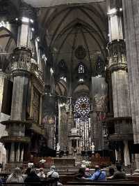 ⛪✨ The Majesty of Milan’s Duomo 🌸🌆  