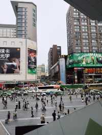 🐼 Chengdu IFS มุมแพนด้าปีนตึกสุดฮอตของเฉิงตู!