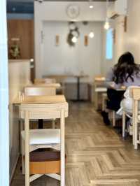 Kotatsu Café in Tokyo?! Cozy Winter Vibes at chaka
