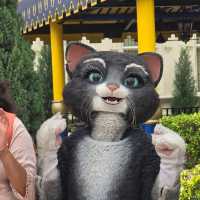 Theme Park Stroll🎠