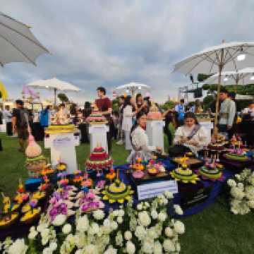 ลอยกระทง ไท ไทย วัดอรุณ2568