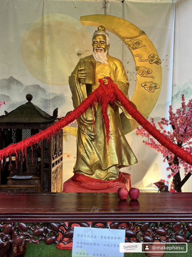 💫 ไหว้ครบเรื่องรัก งาน เงิน ที่ “วัดหวังต้าเซียน”