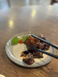 $398有黑醋骨、半隻北京填鴨、白菜同包茶位錢。