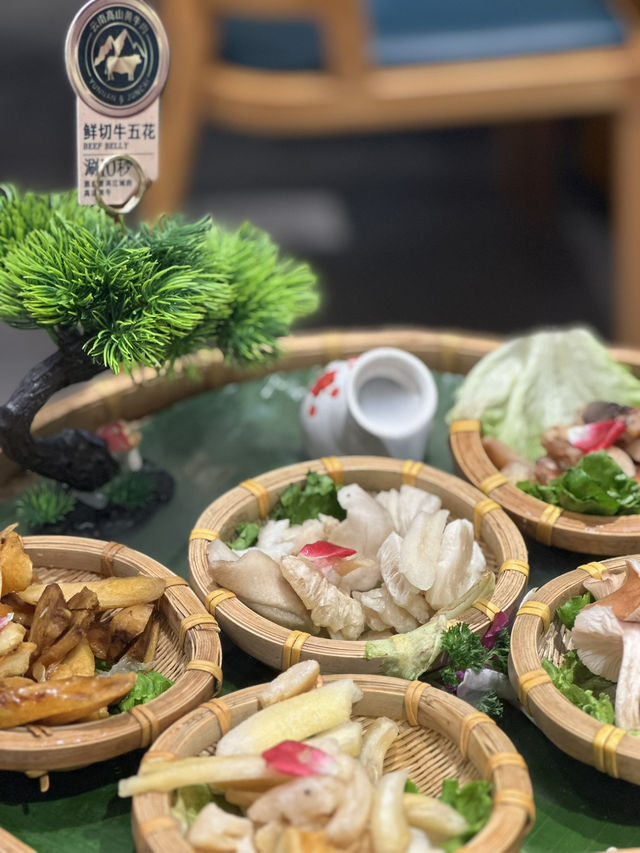 昆明室外人文美食新體驗🥰