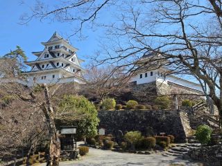 郡上八幡城：山城と文化が見事に調和するスポット。