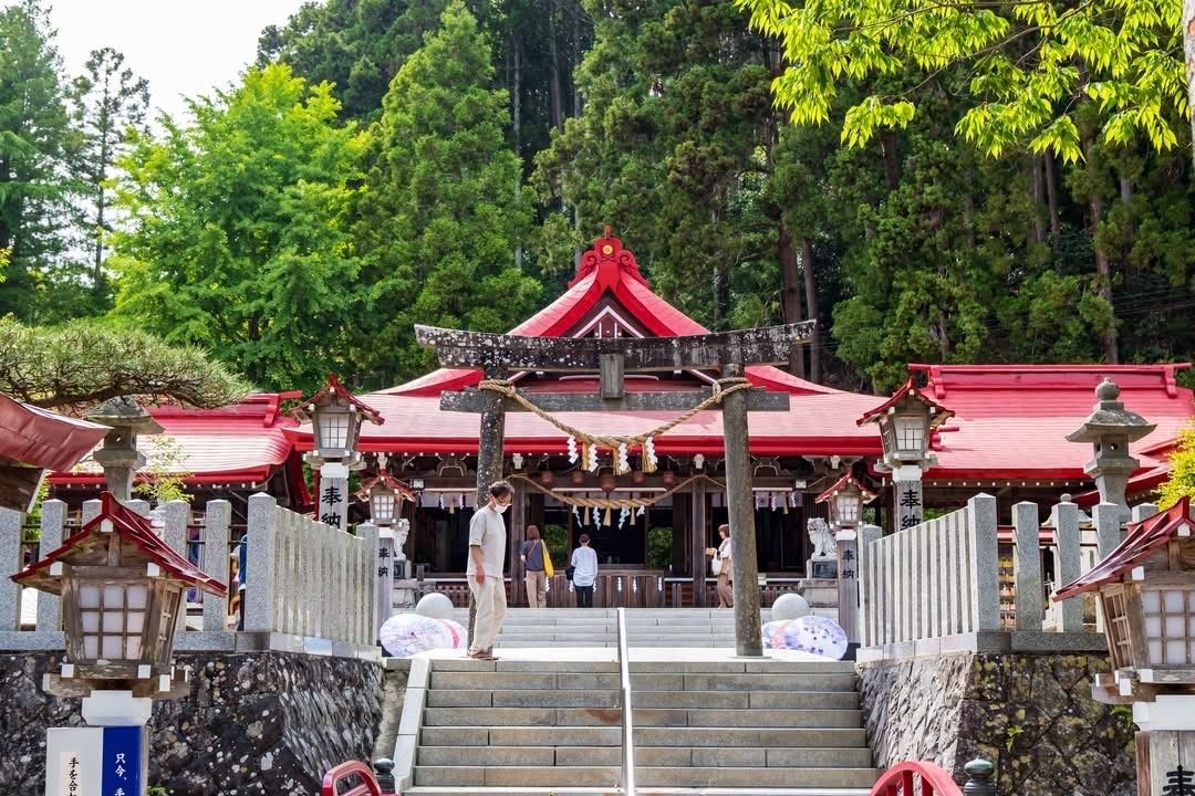 An In-Depth Guide to Kanahebi-Benzaiten Shrine: Praying for Wealth and Prosperity at Miyagi’s Sacred Snake Stones