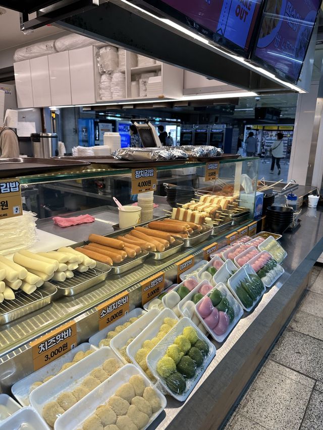 🇰🇷韓国 / ソウル 一人ご飯ok!駅構内にある美味しいキンパ屋さん