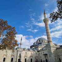 Istanbul's Magnificent Beyazıt Mosque! 🇹🇷💒