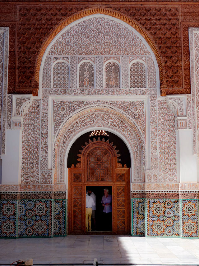 Madrasa Ben Youssef - 思想與建築智慧交匯之地