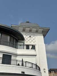 Penarth Pier, A Beautiful historical Seaside gem