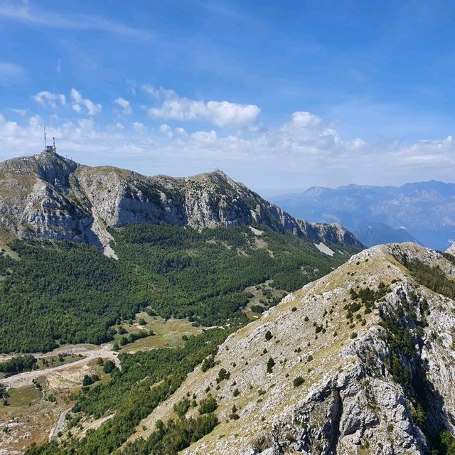 Montenegrin Budva – Beaches, History, and Local Charm