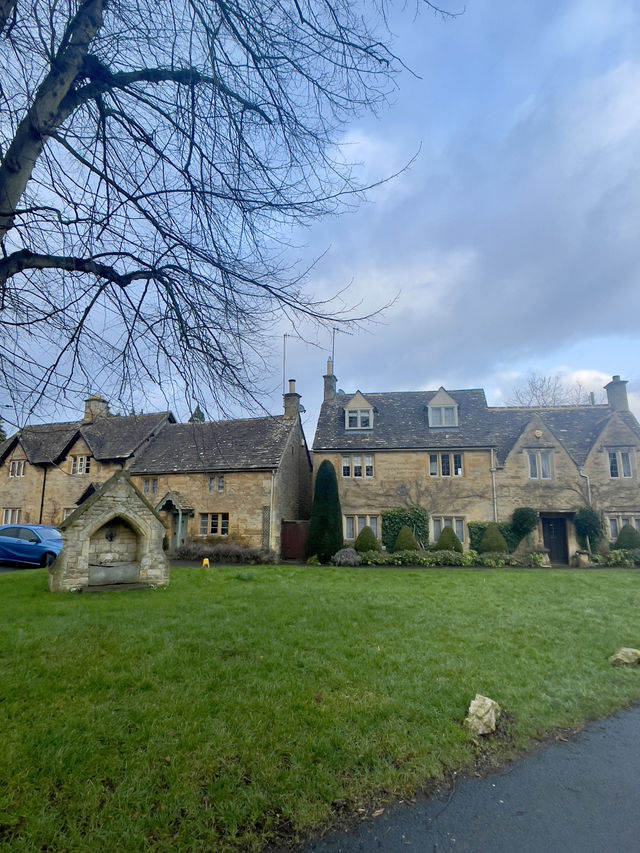 Crazy Places Names: Lower Slaughter 