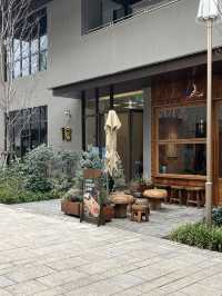 Shanghai | Brilliant Columbia Circle with chill vibe 