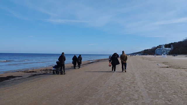 Let's take a stroll at Jūrmala 😊