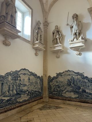 🇵🇹Nhà thờ Alcobaça với câu chuyện tình yêu