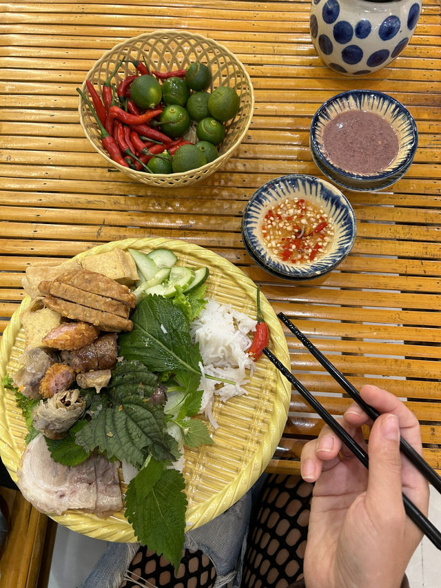 Crazy Vietnamese 🇻🇳 pasta!