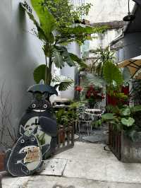 Vintage hidden cafe in Da Nang 👀