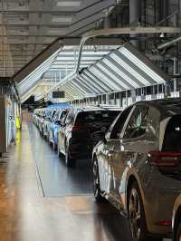 德勒斯登 Dresden 必訪科技景點：福斯汽車透明工廠 VW Transparent Factory🚗