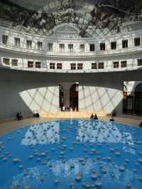 Paris | The must visit interesting exhibition at the Bourse de Commerce
