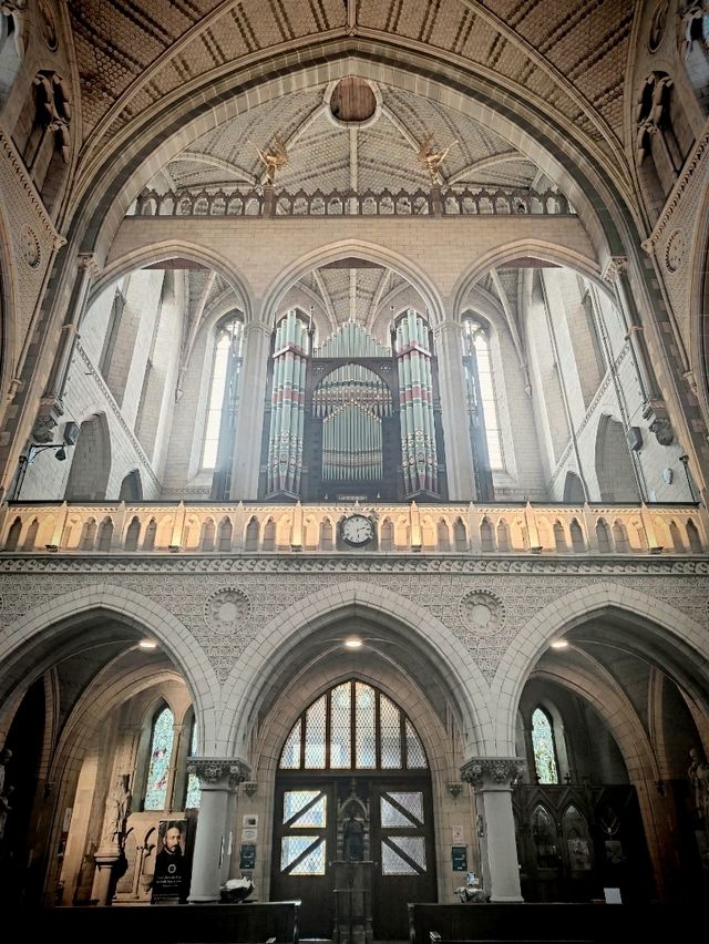 Echoes of Grace – The Teaching Hall at The Holy Name Church