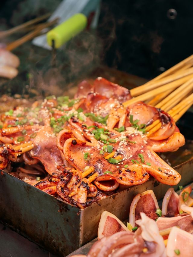 Street Food in Chengdu!🌶️🇨🇳♥️