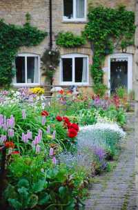 法國舉世聞名的花園小鎮——吉維尼，原生態藝術小鎮