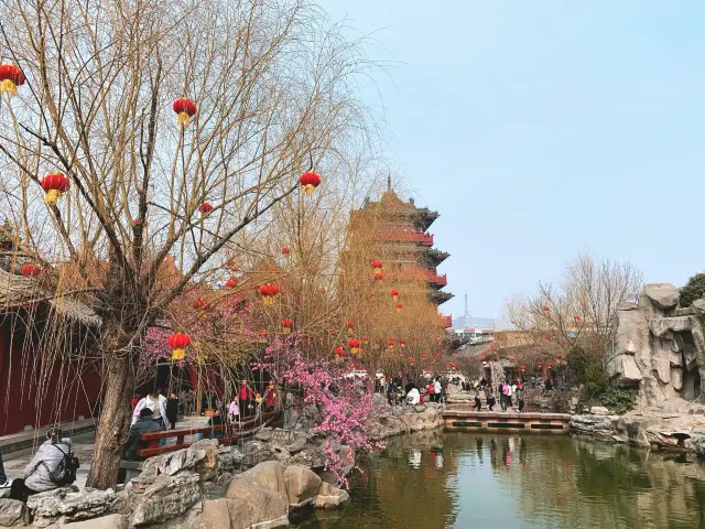 Touring Kaifeng: Da Xiangguo Temple, Kaifeng Mansion, and Bao Gong Ancestral Temple
