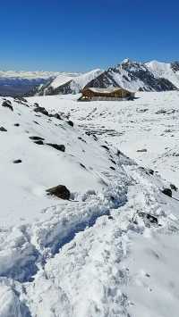 岗什卡雪峰