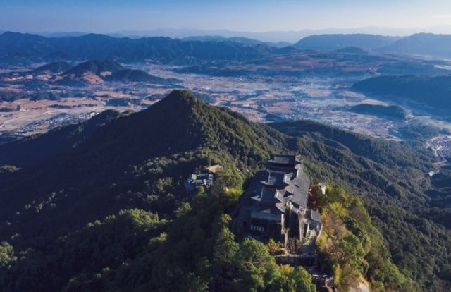 雲峰山之旅：登山觀景，心靈洗禮，難忘的自然之旅