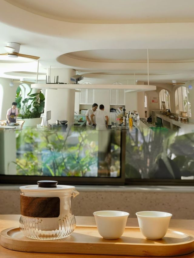 關於版納想和男朋友無限住的度假酒店