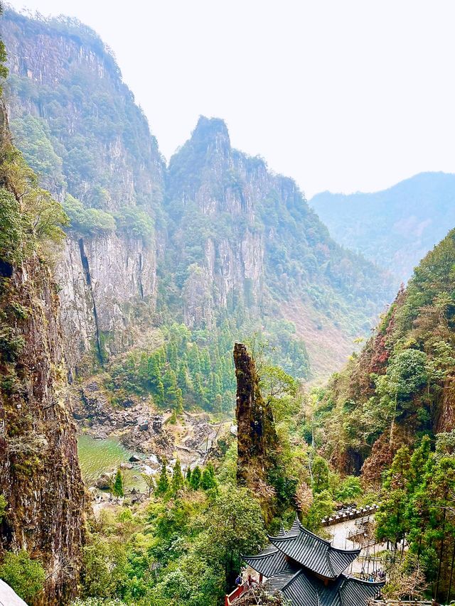 號稱避暑山莊的山水百丈漈的絕美瀑布