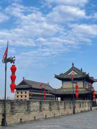 When visiting Xi'an, one must surely make a trip to the Xi'an City Wall, right?