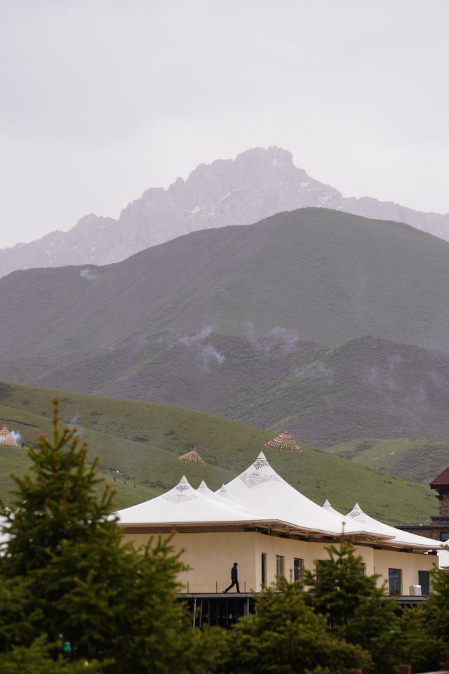 雪山草原度假營地哪裡好？