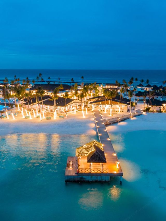 🌴 Maldives Magic: Top Stay at Joy Island 🏖️