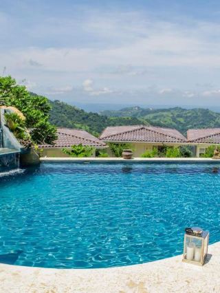🌴🛌 Escape to Serenity: Costa Rica's Wellness Haven 🌺