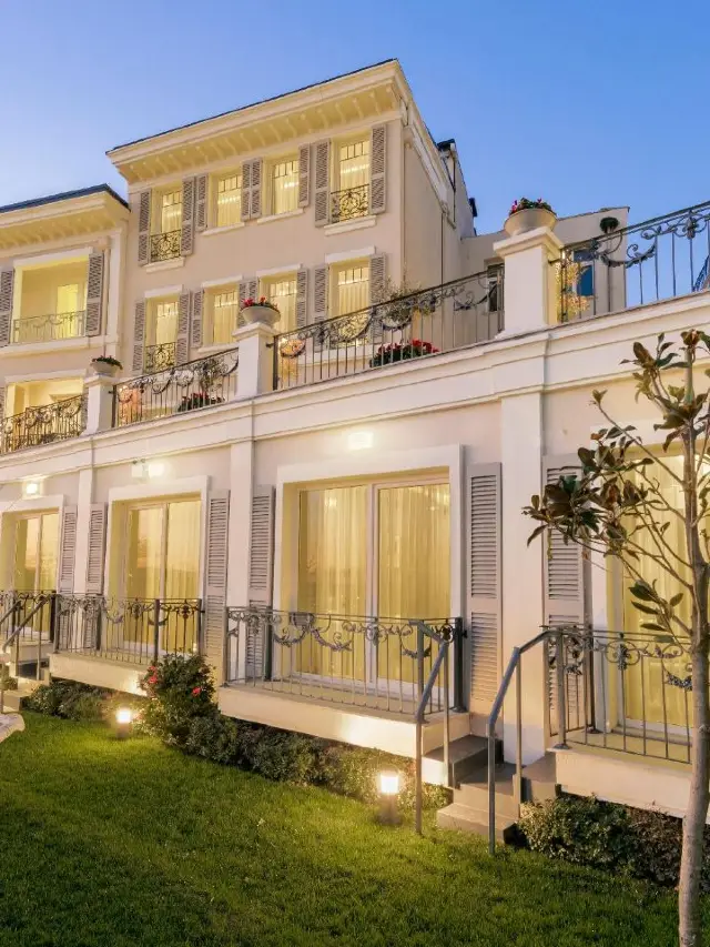 🌟✈️ Istanbul's Hidden Gem: Mula Hotel 🕌👨👩👧👦