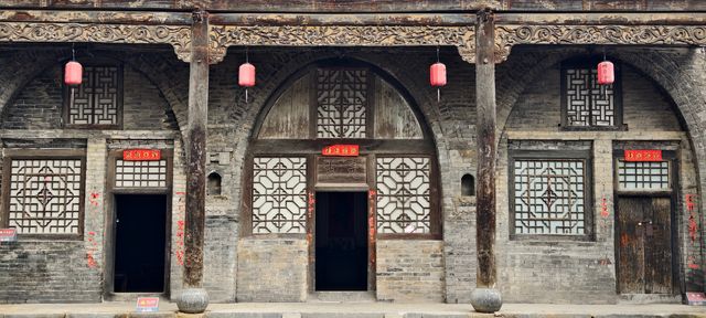 師家大院~電影《1942》取景地。