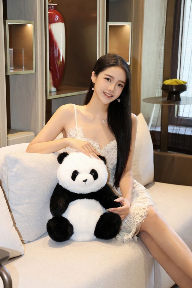 隱於繁華 鬧中取靜。
