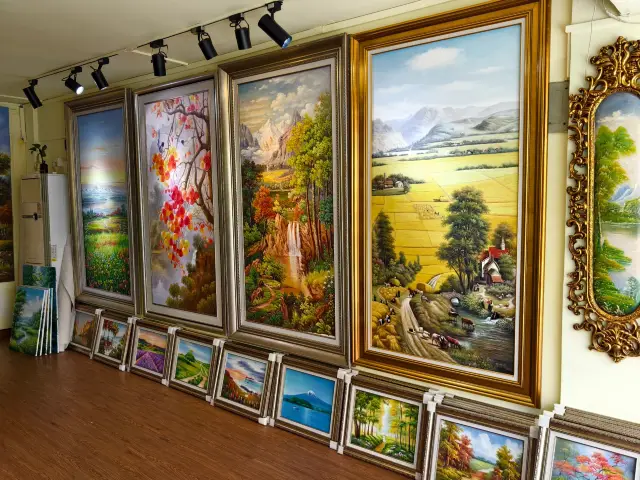 Dafen Oil Painting Village, Shenzhen. 