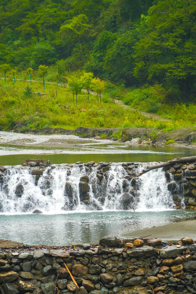 四川旅行｜汶川寶藏秘境阿爾溝。