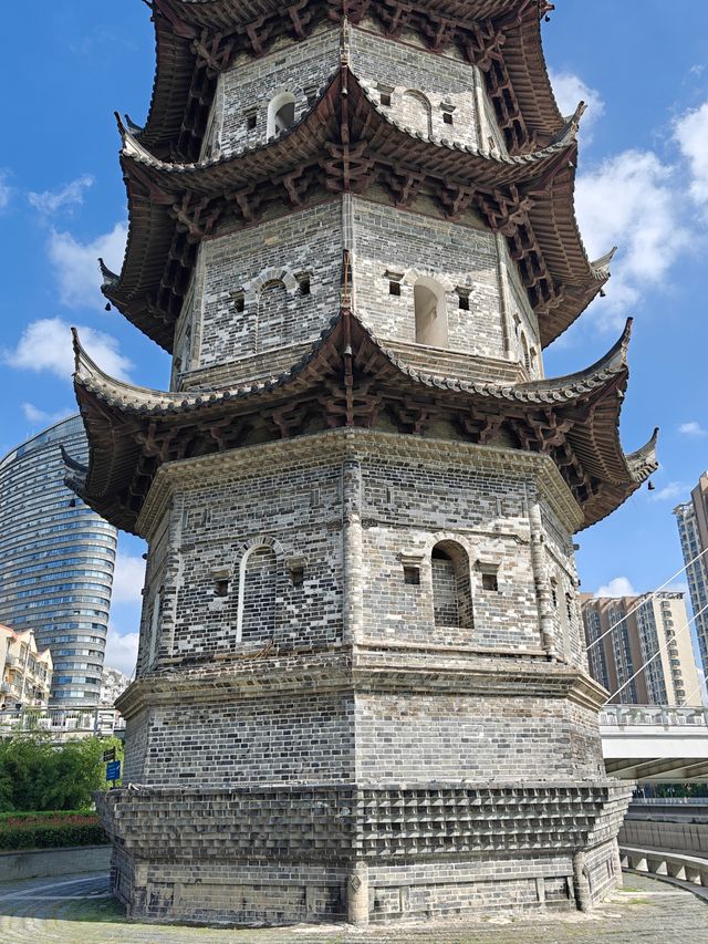 蕪湖中江塔。