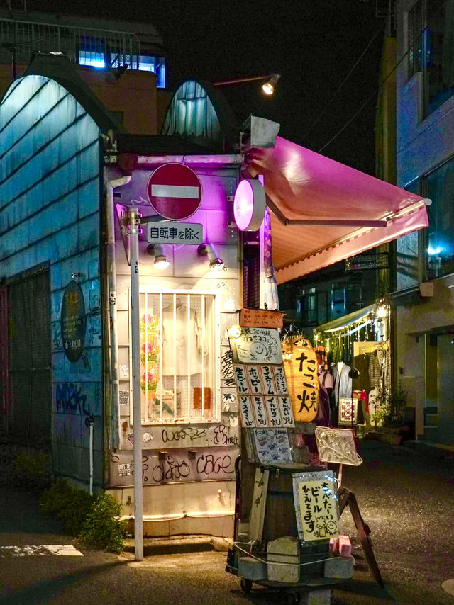 Tokyo Stroll: A Day of Kawaii, Neon, & Culinary Magic