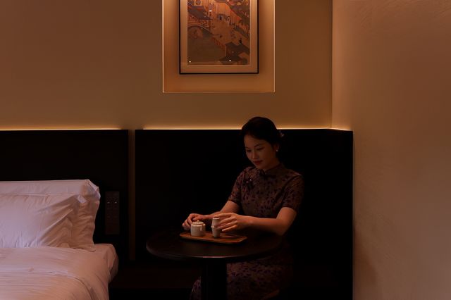姑蘇檐下，等風也等你。