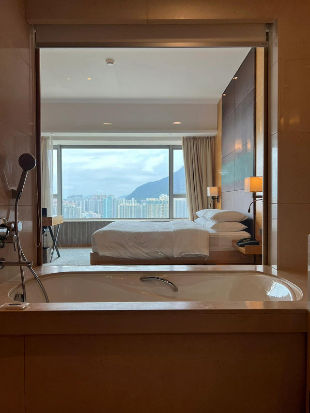 🌊香港沙田凱悅酒店實測！把維港浪漫搬進房間的神仙體驗✨