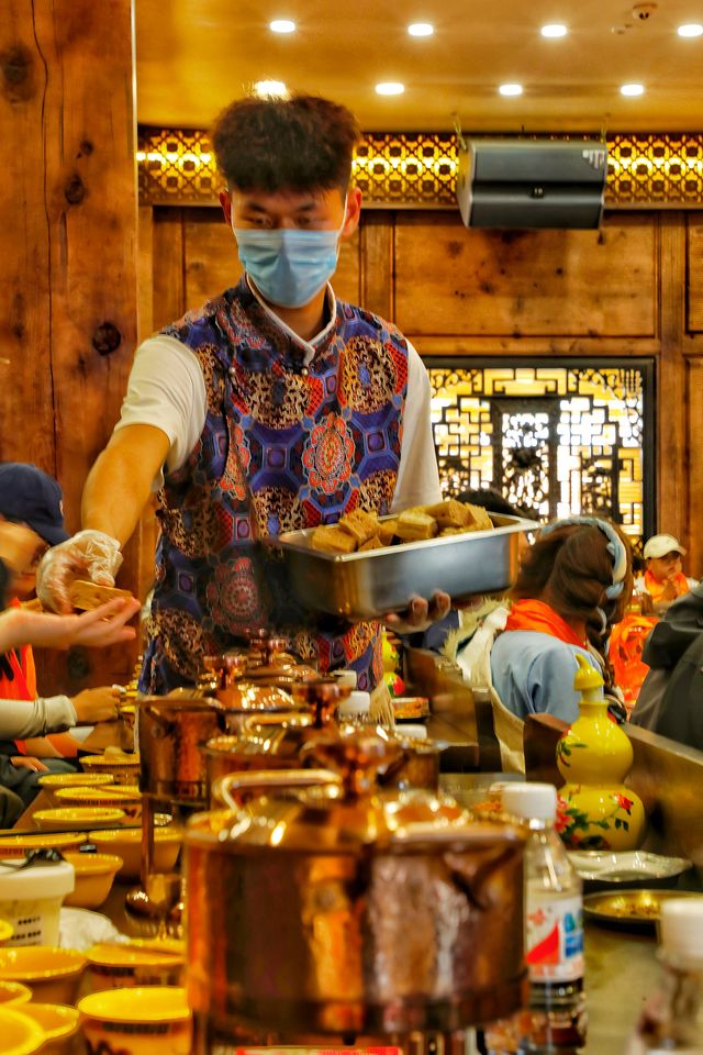 旅行 || 香格里拉，打卡藏式扎雅土司莊園美食盛宴睇最美宋慧喬