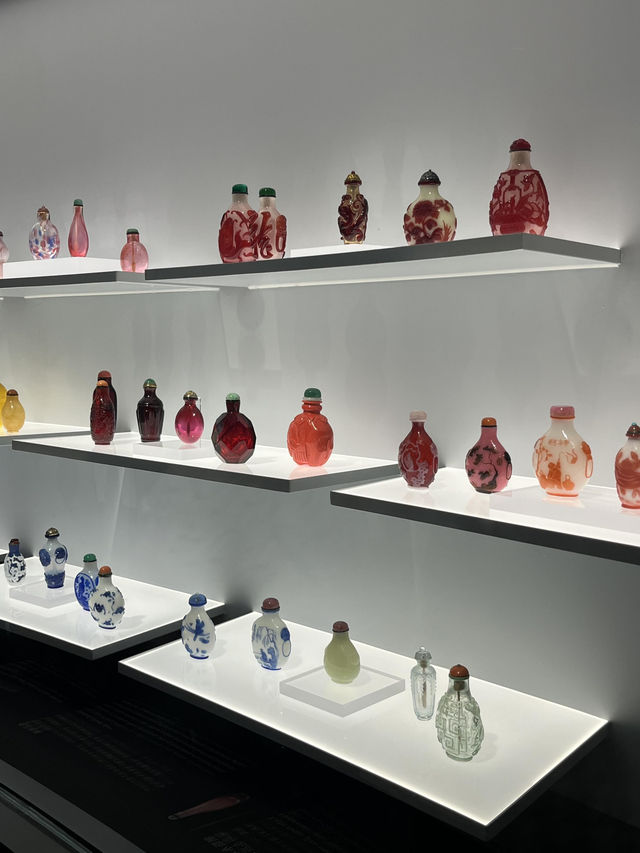 🎨香港藝術館必拍打卡位！免費看展+維港海景雙重浪漫！